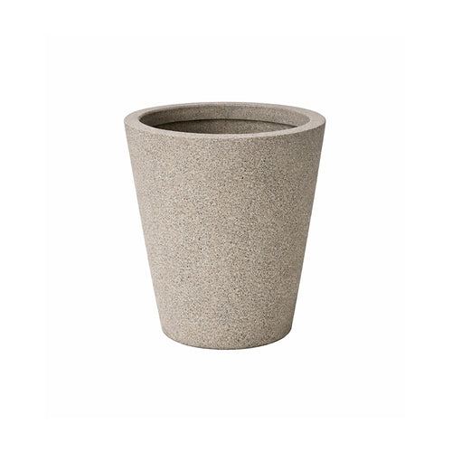 Barberry planter in Arroyo Clay finish