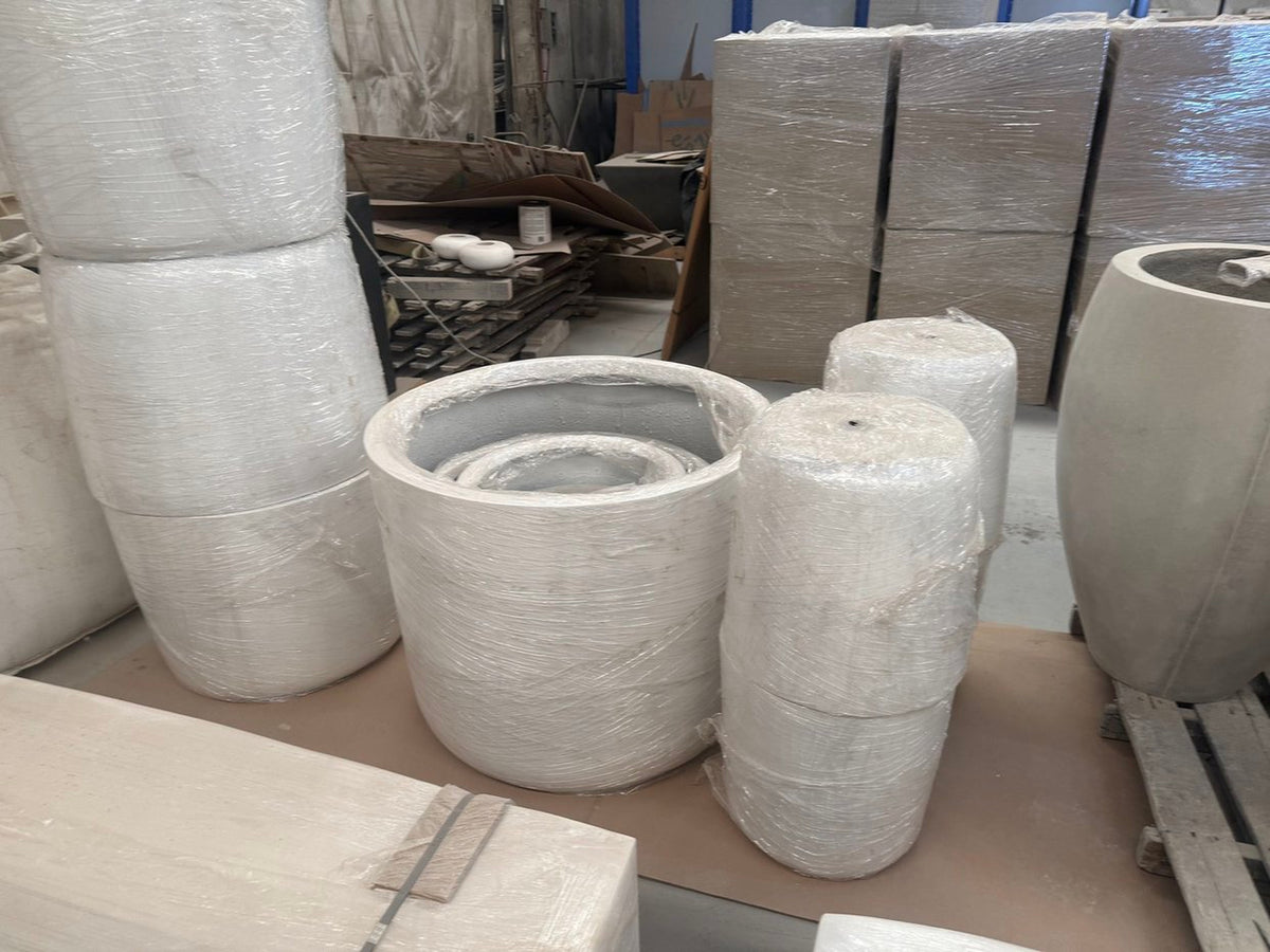pure-design-werx-cylindrical-concrete-planters-workshop
