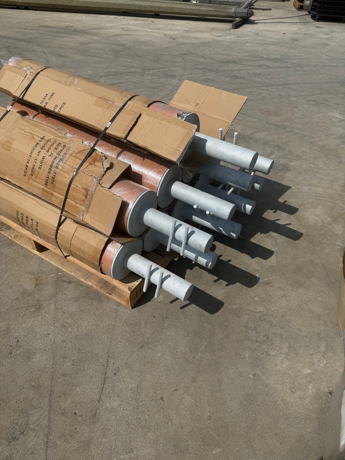 pure-design-werx-metal-bollard-anchor-ends-detail