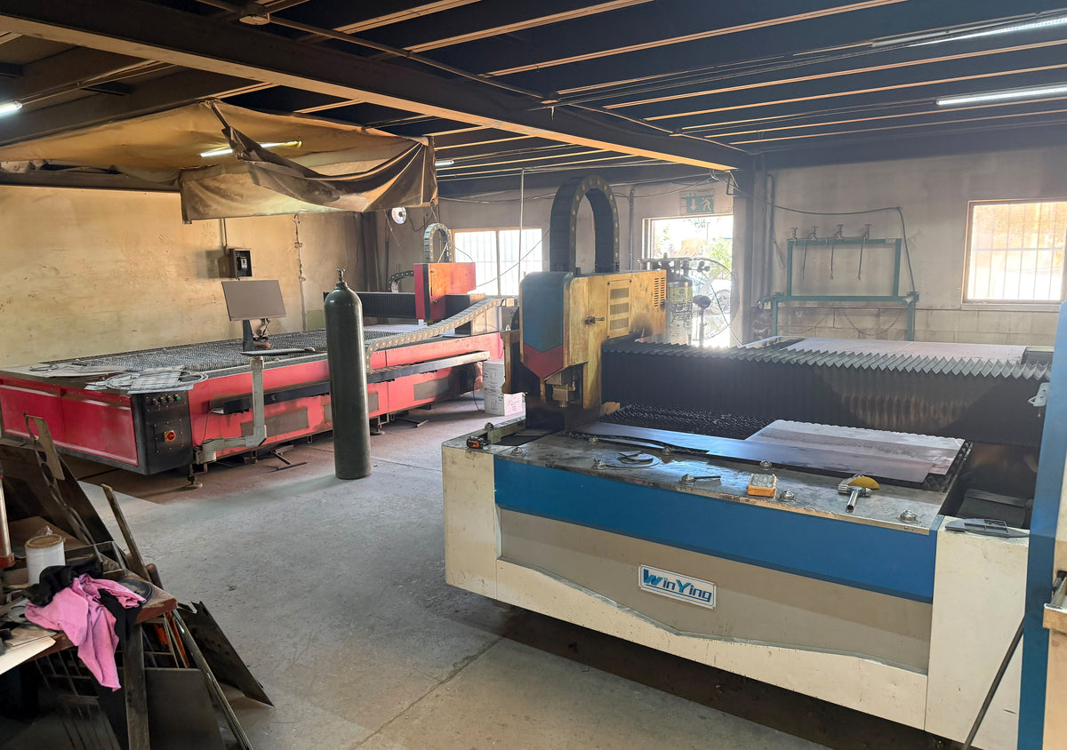 pure-design-werx-metal-fabrication-workshop-equipment