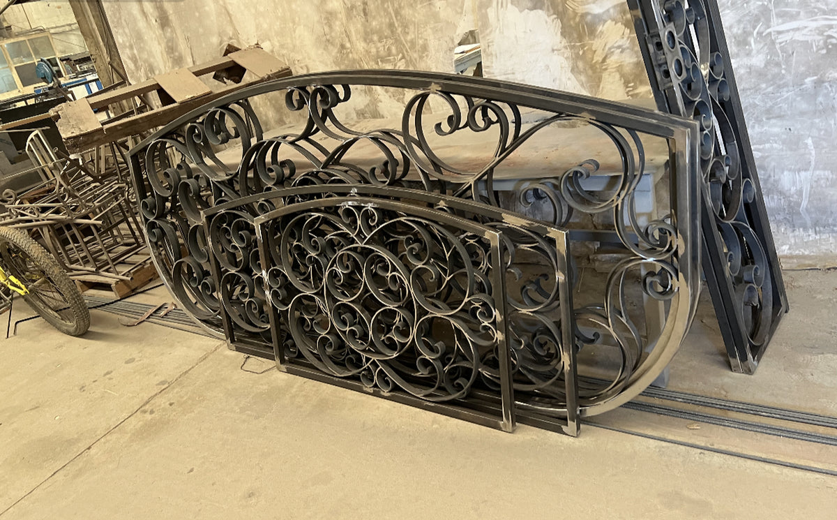 pure-design-werx-ornamental-curved-metal-railing-detail