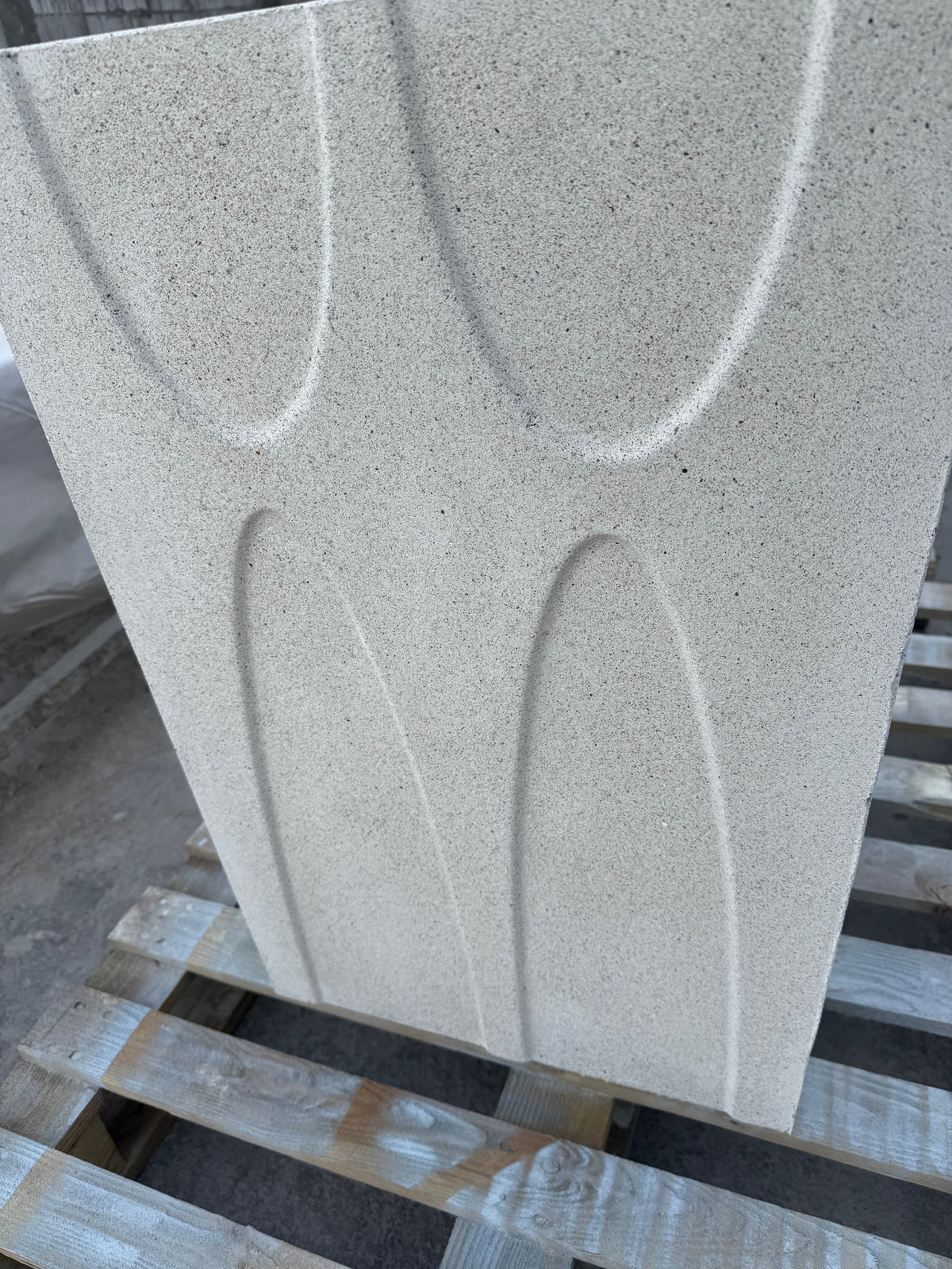 pure-design-werx-textured-concrete-receptacle-body-detail