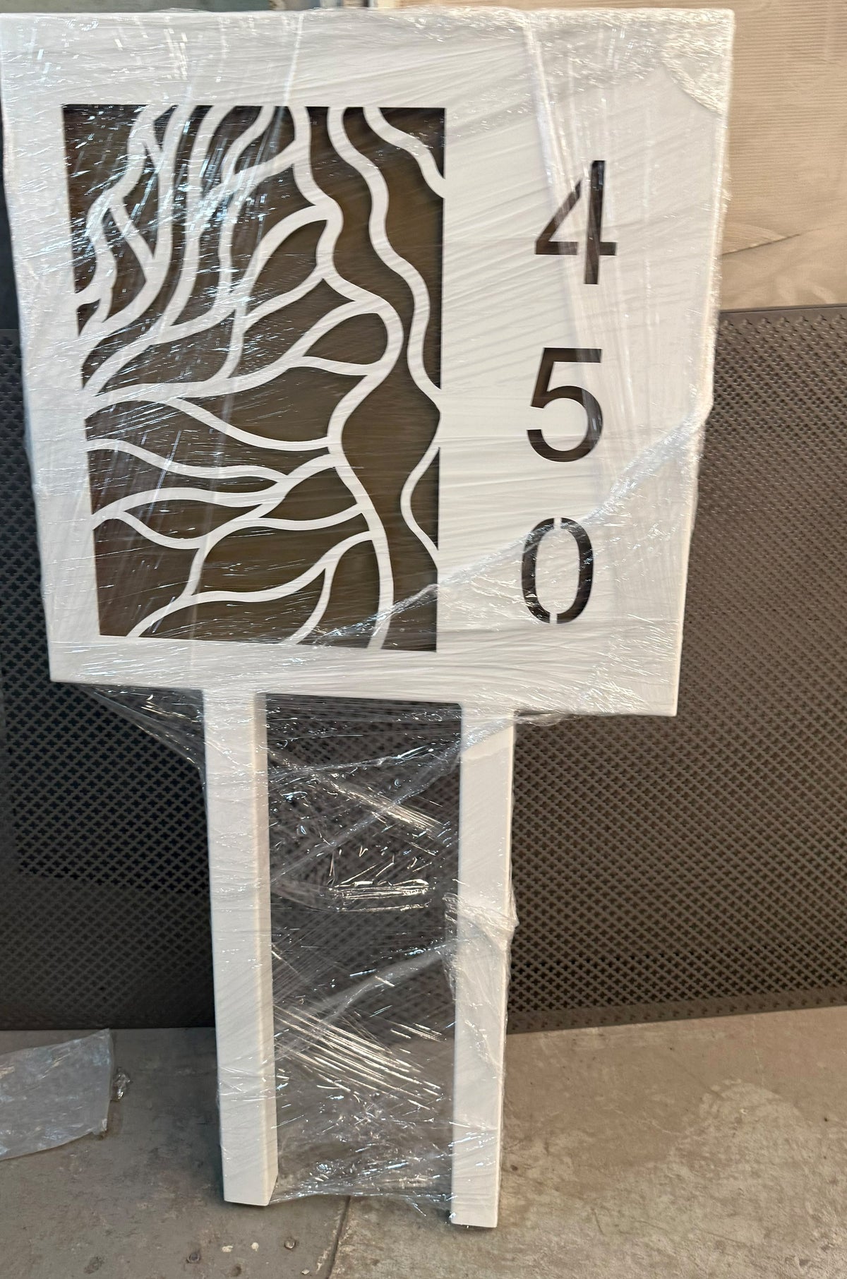pure-design-werx-tree-pattern-address-sign-450